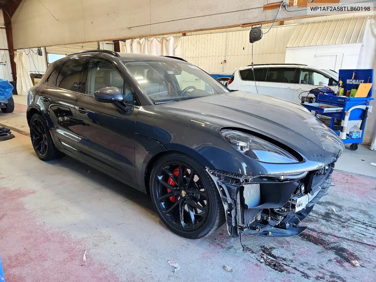 2026 PORSCHE MACAN VIN WP1AF2A58TLB60198 — фото 4