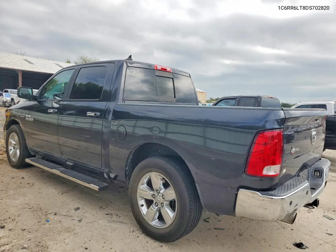 2013 RAM 1500 VIN 1C6RR6LT8DS702820 — фото 2