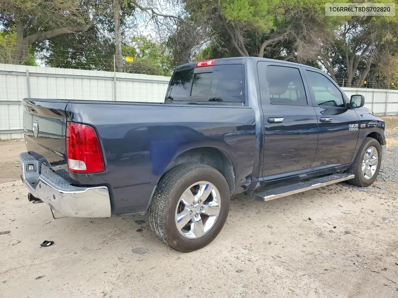 2013 RAM 1500 VIN 1C6RR6LT8DS702820 — фото 3