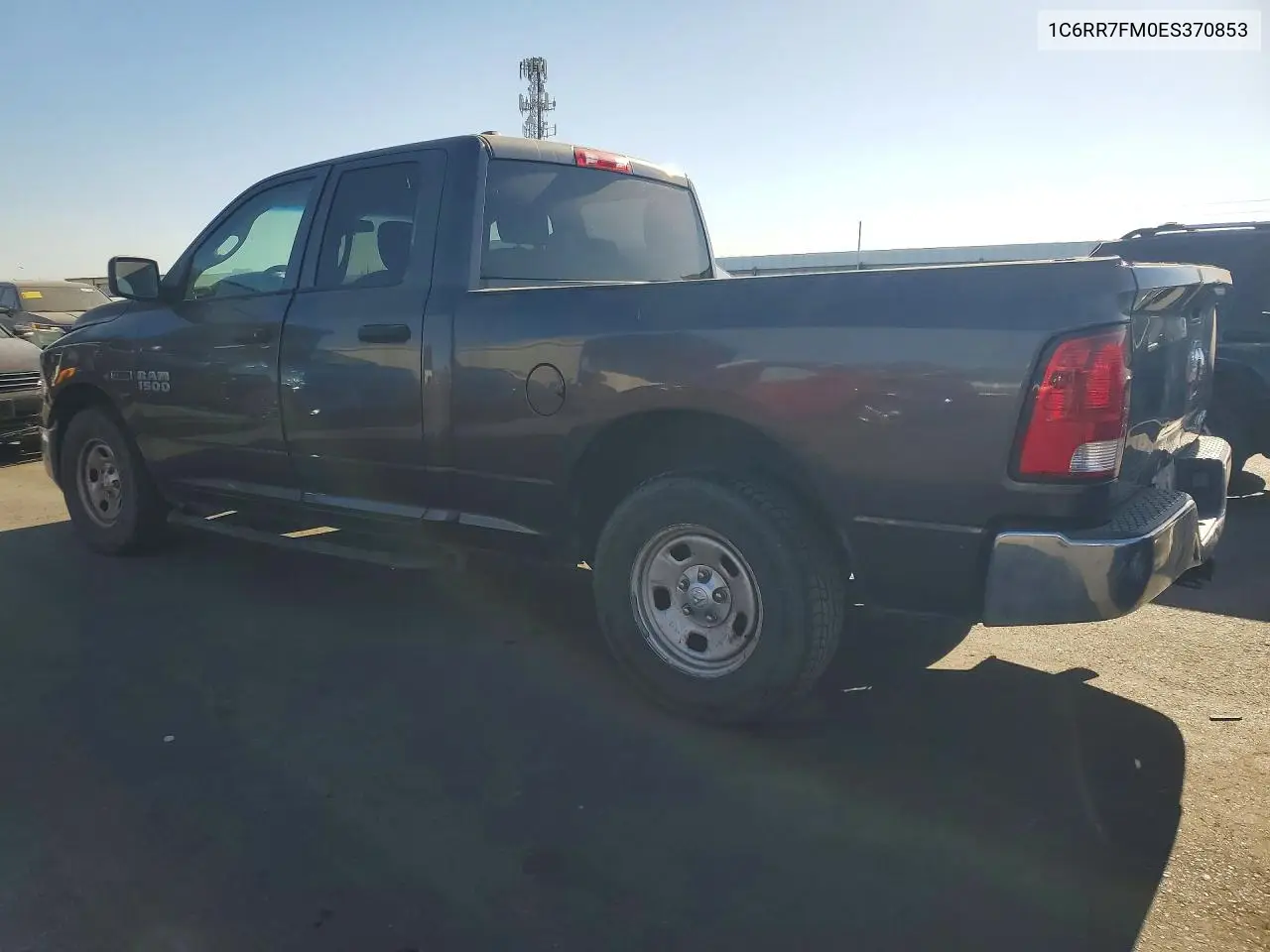 2014 RAM 1500 VIN 1C6RR7FM0ES370853 — фото 2