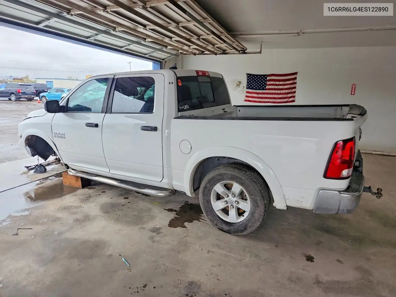 2014 RAM 1500 VIN 1C6RR6LG4ES122890 — фото 2