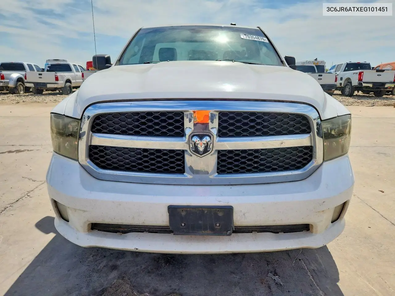 2014 RAM 1500 VIN 3C6JR6ATXEG101451 — фото 5