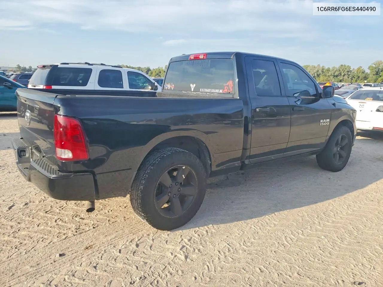2014 RAM 1500 VIN 1C6RR6FG6ES440490 — фото 3