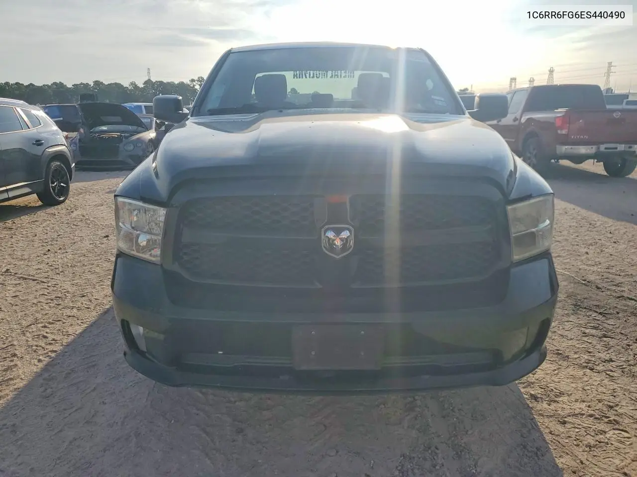 2014 RAM 1500 VIN 1C6RR6FG6ES440490 — фото 5