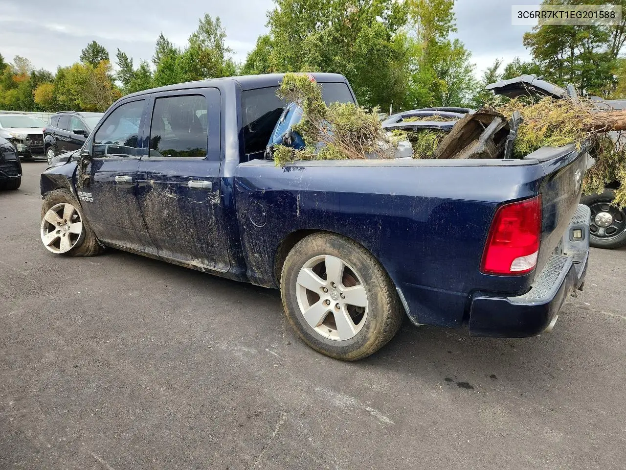 2014 RAM 1500 VIN 3C6RR7KT1EG201588 — фото 2