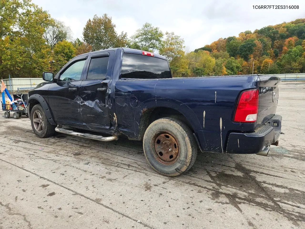 2014 RAM 1500 VIN 1C6RR7FT2ES316008 — фото 2