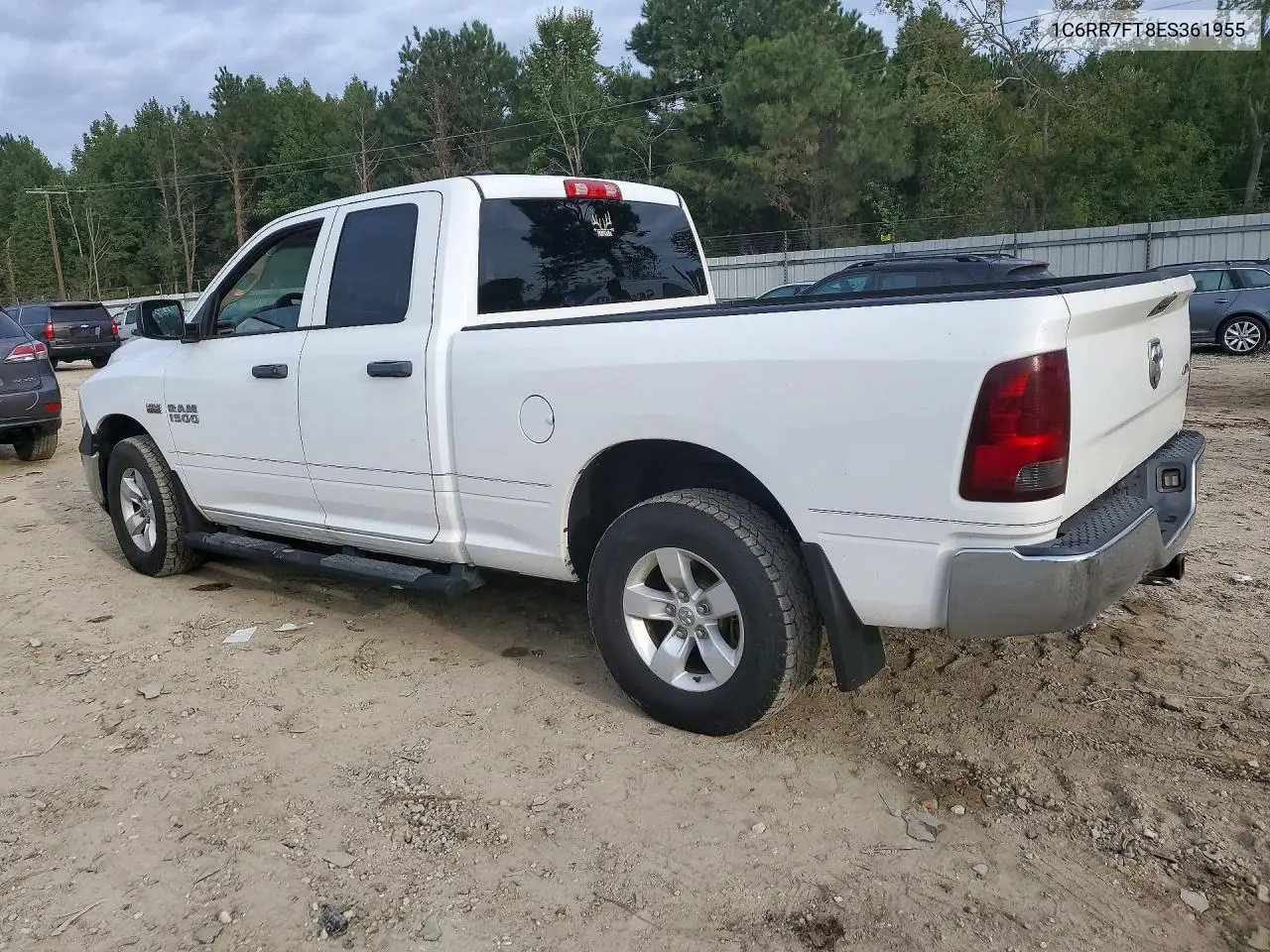 2014 RAM 1500 VIN 1C6RR7FT8ES361955 — фото 2