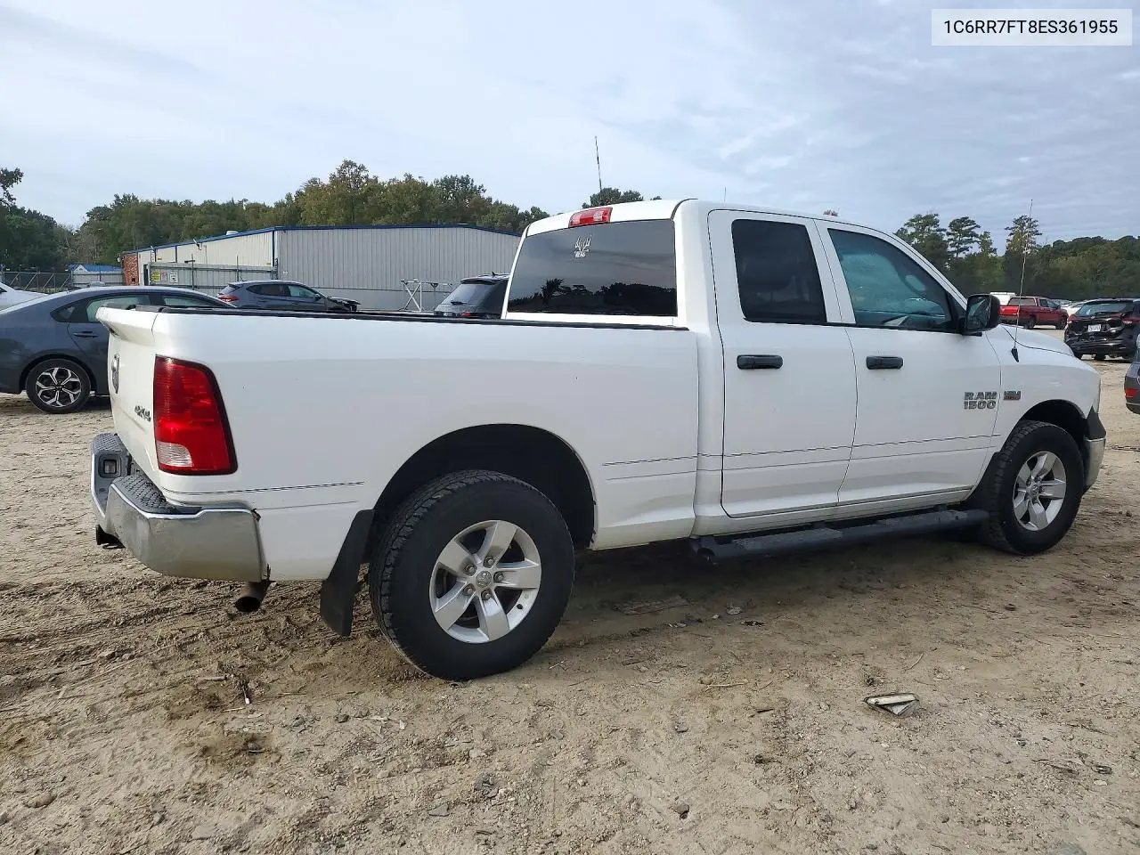 2014 RAM 1500 VIN 1C6RR7FT8ES361955 — фото 3
