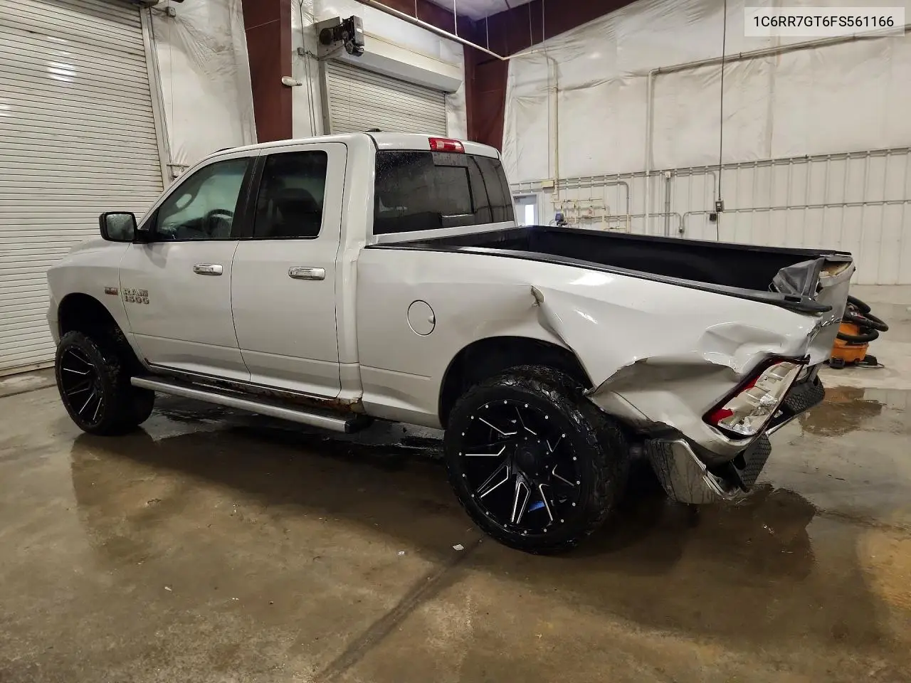 2015 RAM 1500 VIN 1C6RR7GT6FS561166 — фото 2
