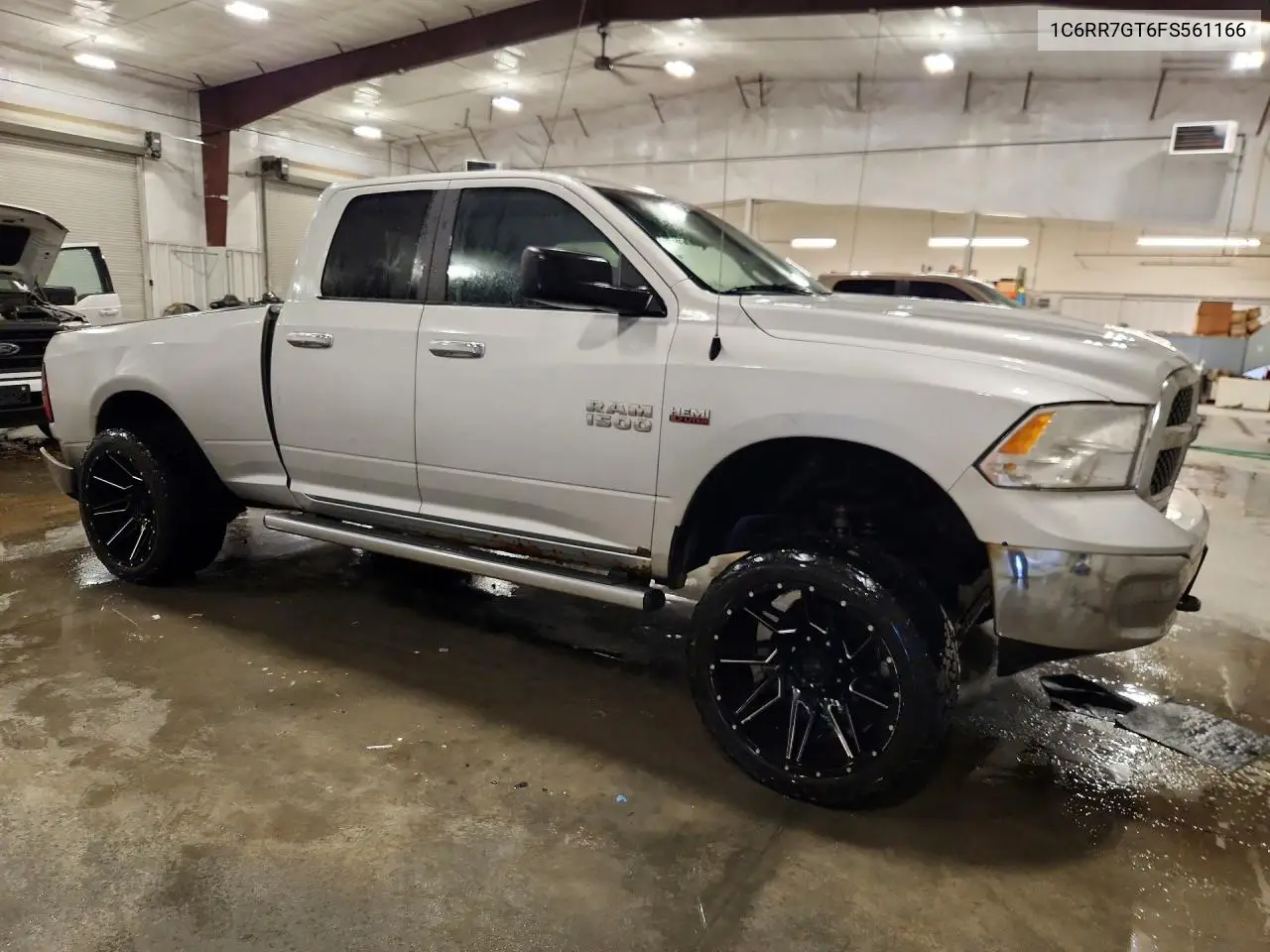 2015 RAM 1500 VIN 1C6RR7GT6FS561166 — фото 4