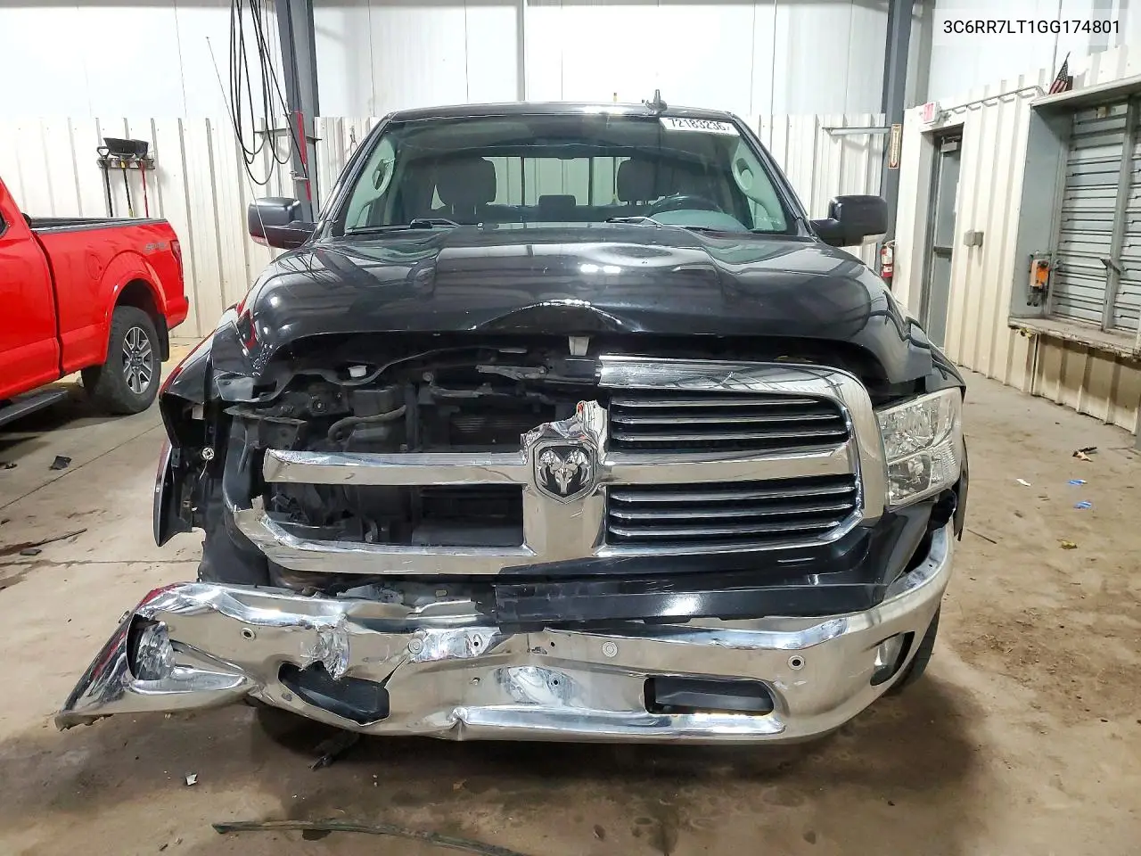 2016 RAM 1500 VIN 3C6RR7LT1GG174801 — фото 5