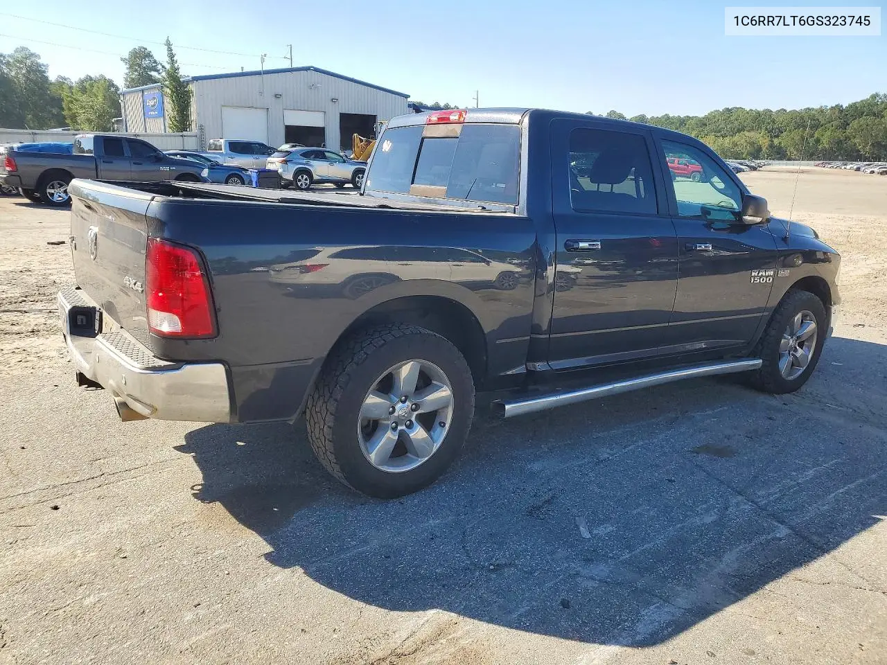 2016 RAM 1500 VIN 1C6RR7LT6GS323745 — фото 3