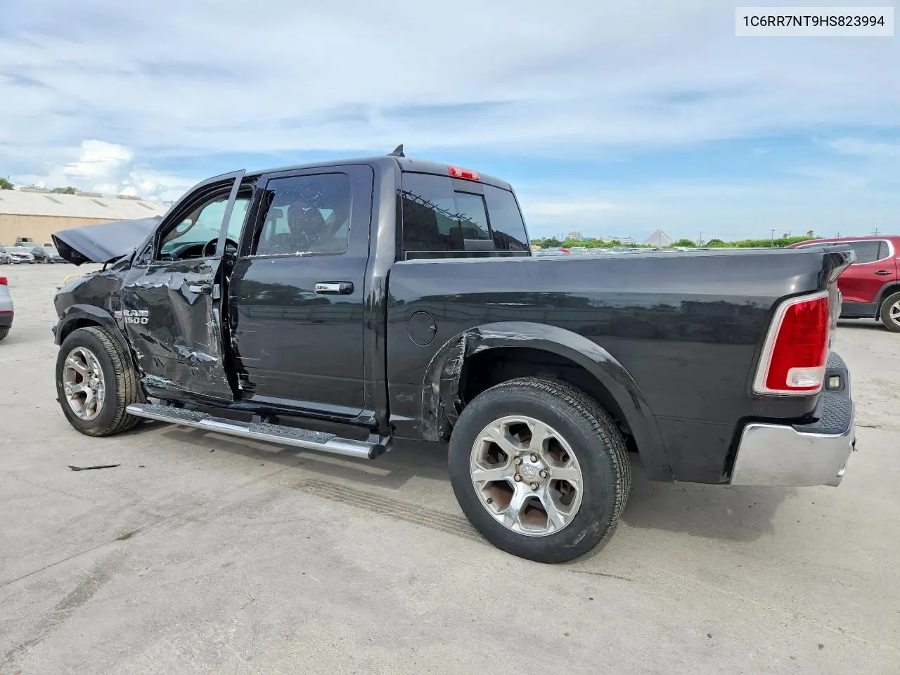 2017 RAM 1500 VIN 1C6RR7NT9HS823994 — фото 2