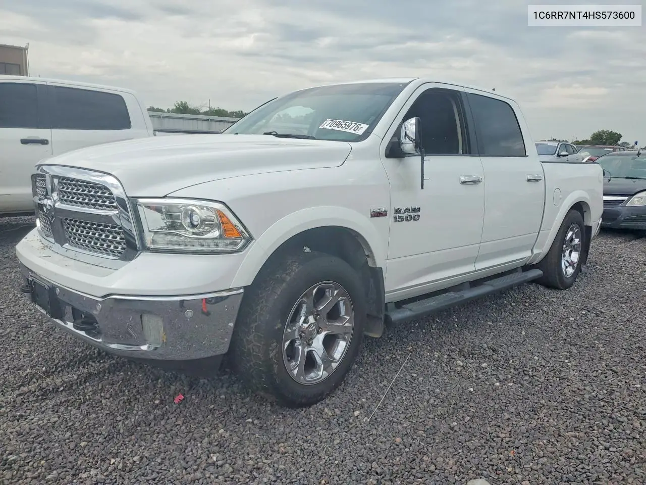 RAM 1500 2017, VIN 1C6RR7NT4HS573600