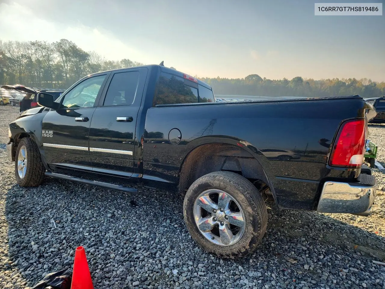 2017 RAM 1500 VIN 1C6RR7GT7HS819486 — фото 2