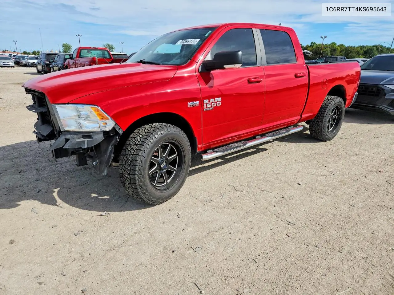 RAM 1500 2019, VIN 1C6RR7TT4KS695643