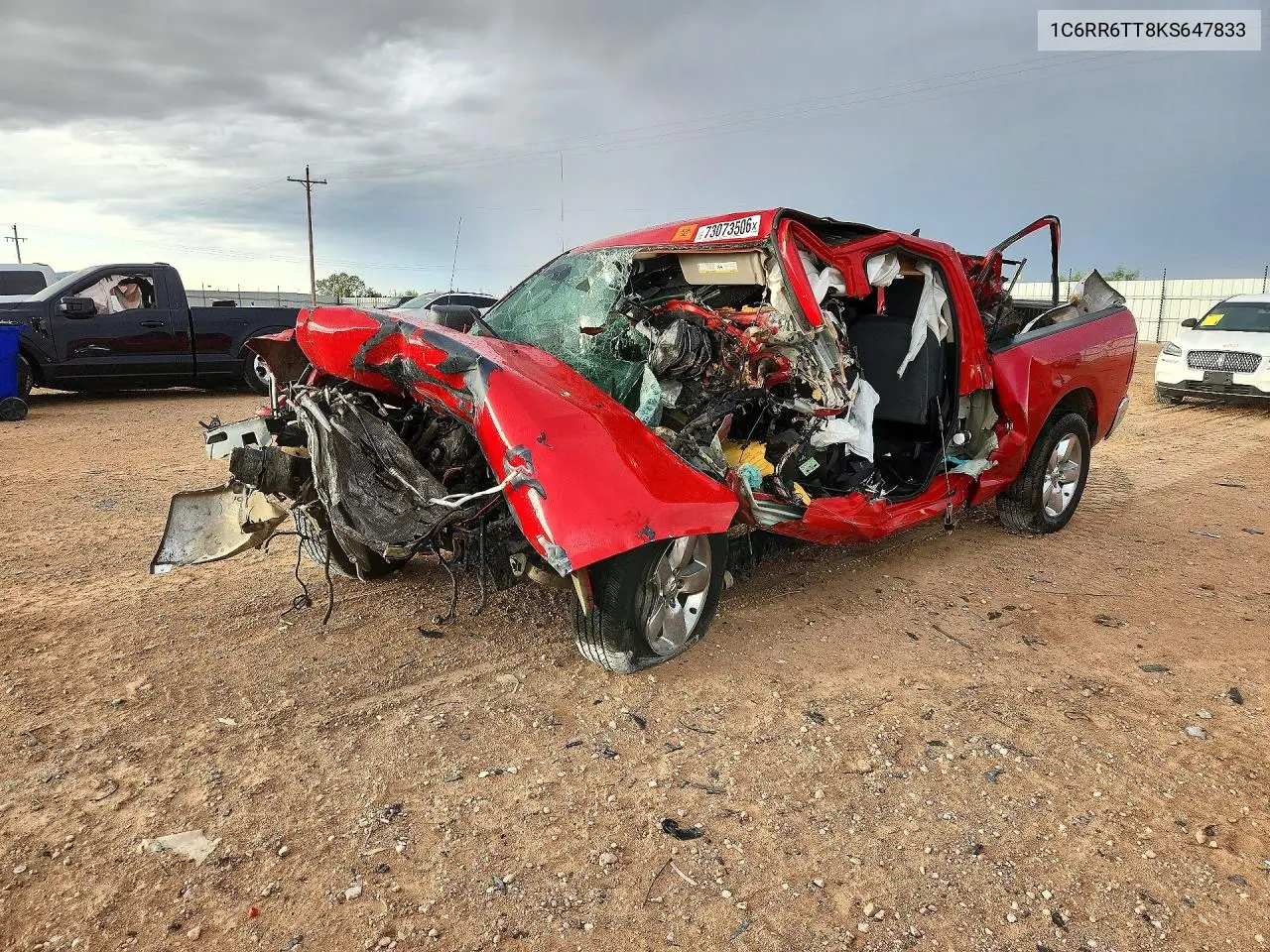 RAM 1500 2019, VIN 1C6RR6TT8KS647833