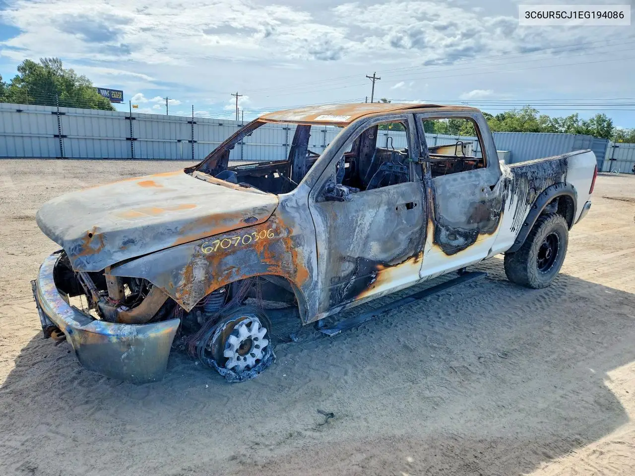 RAM 2500 2014, VIN 3C6UR5CJ1EG194086