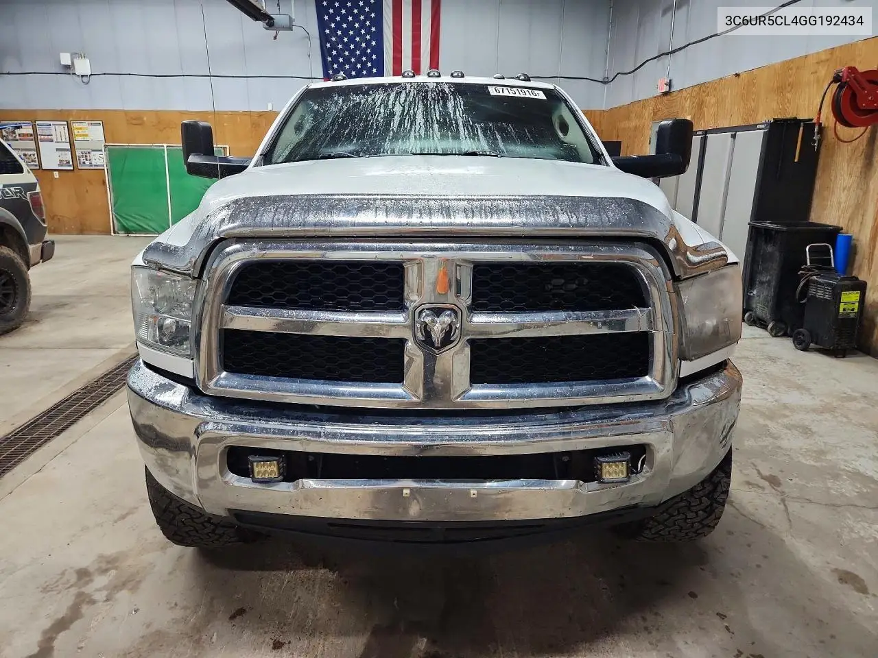 2016 RAM 2500 VIN 3C6UR5CL4GG192434 — фото 5