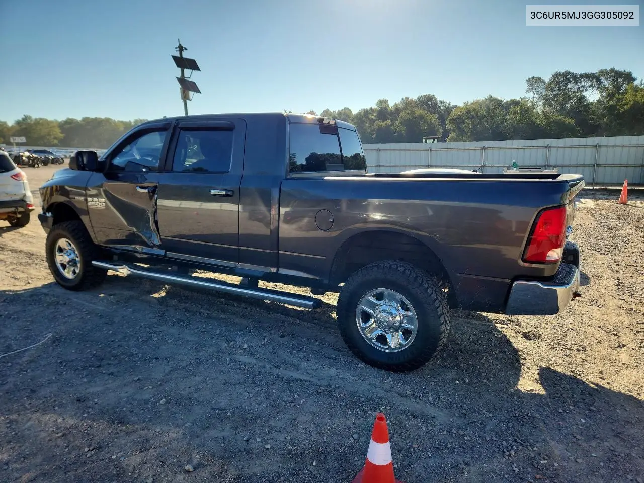 2016 RAM 2500 VIN 3C6UR5MJ3GG305092 — фото 2