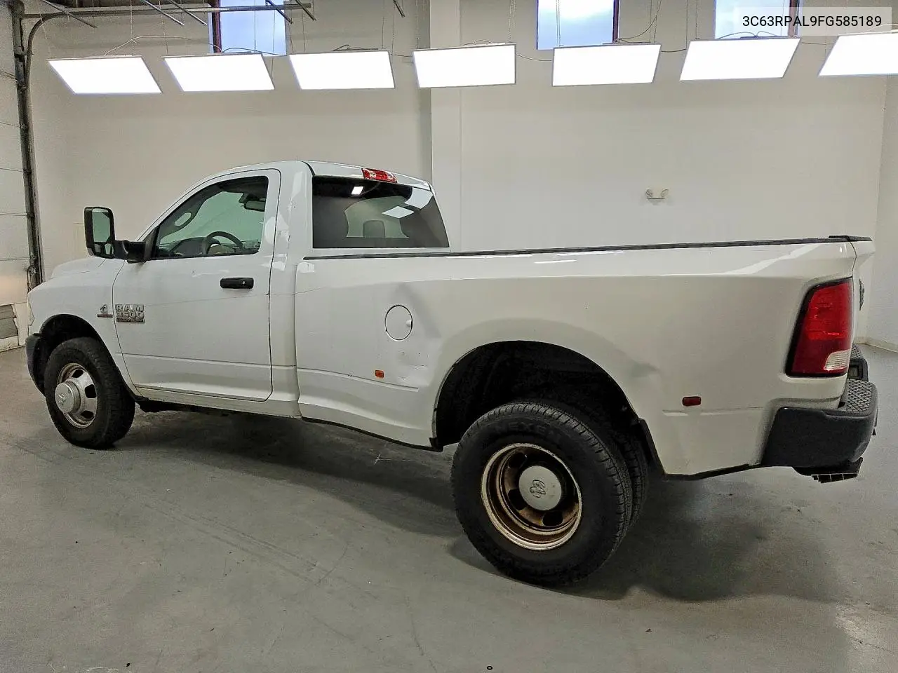 2015 RAM 3500 VIN 3C63RPAL9FG585189 — фото 2