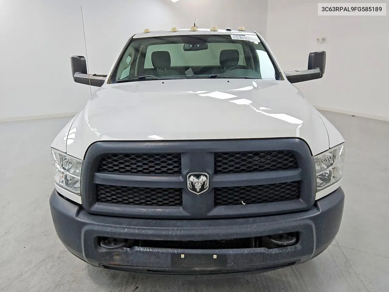 2015 RAM 3500 VIN 3C63RPAL9FG585189 — фото 5