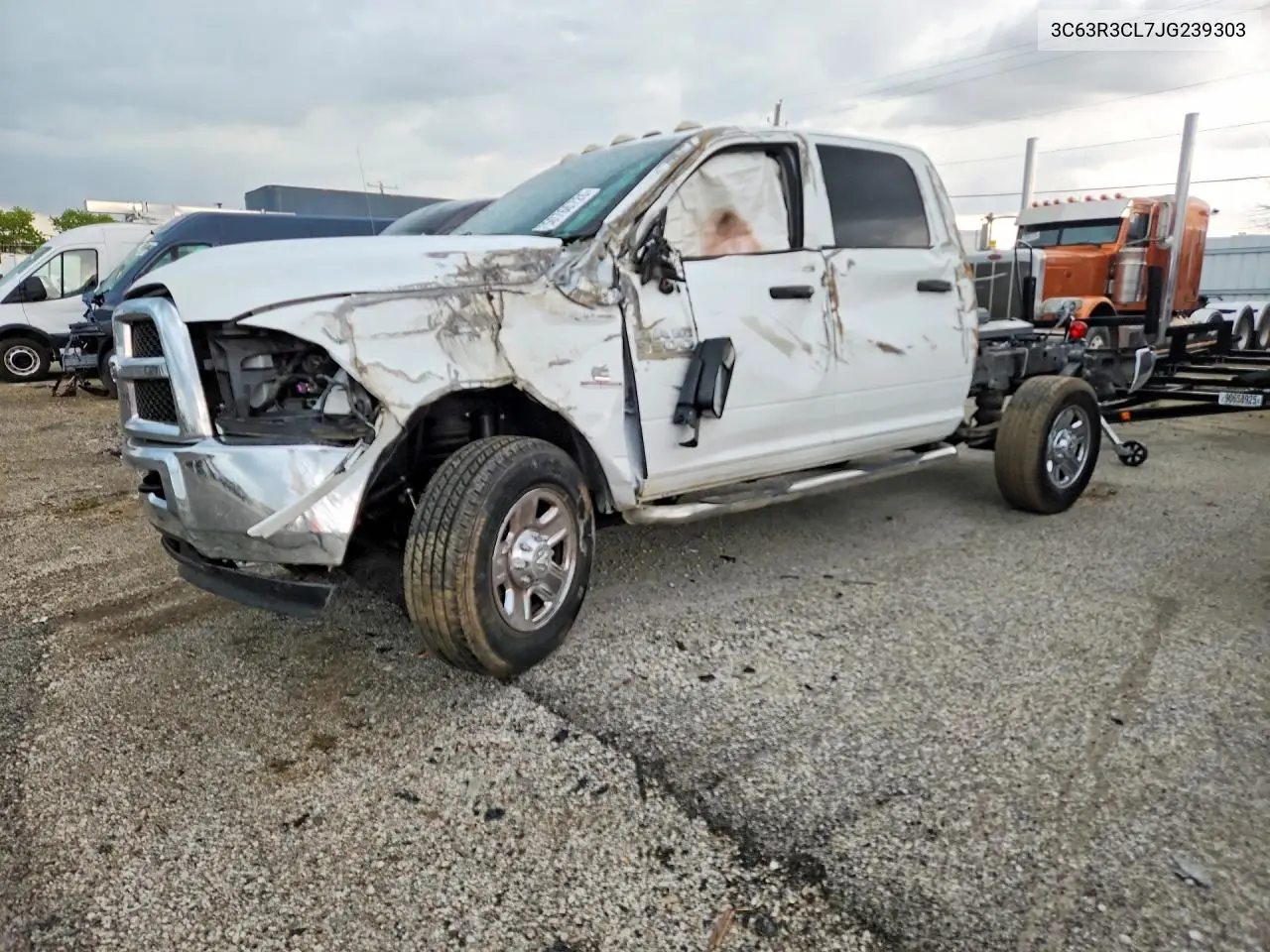 2018 RAM 3500 VIN 3C63R3CL7JG239303 — фото 2