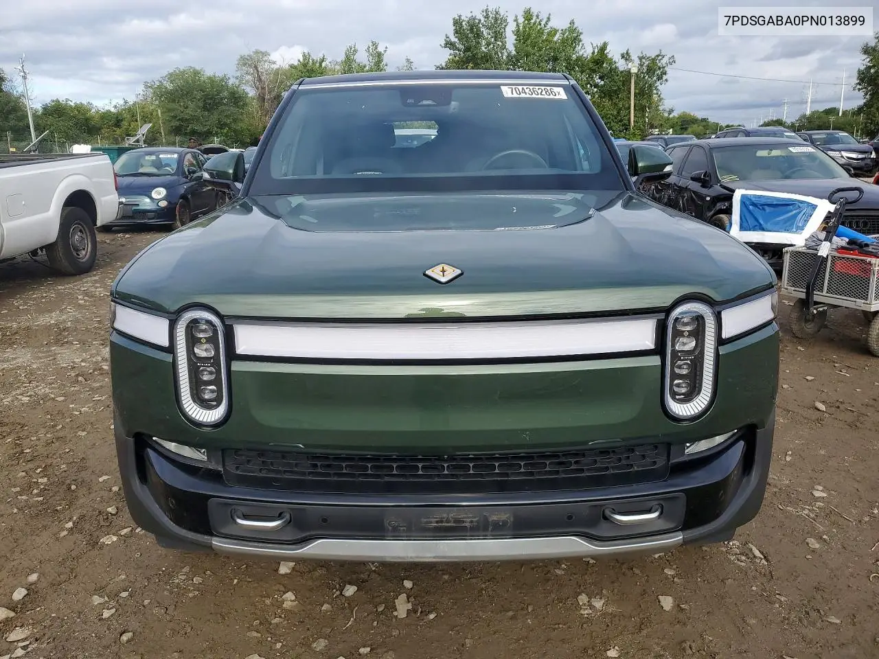 2023 RIVIAN R1S VIN 7PDSGABA0PN013899 — фото 5
