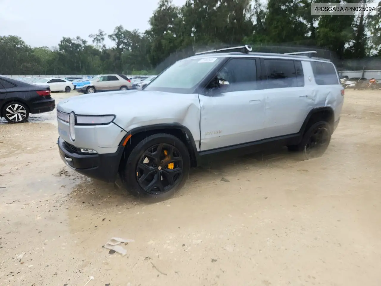 RIVIAN R1S 2023, VIN 7PDSGABA7PN025094