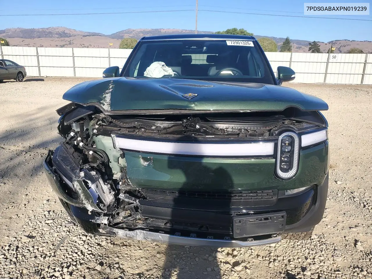2023 RIVIAN R1S VIN 7PDSGABAXPN019239 — фото 5