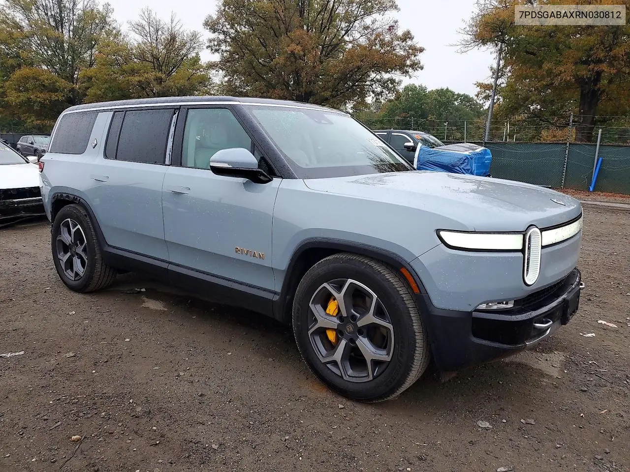 2024 RIVIAN R1S VIN 7PDSGABAXRN030812 — фото 4