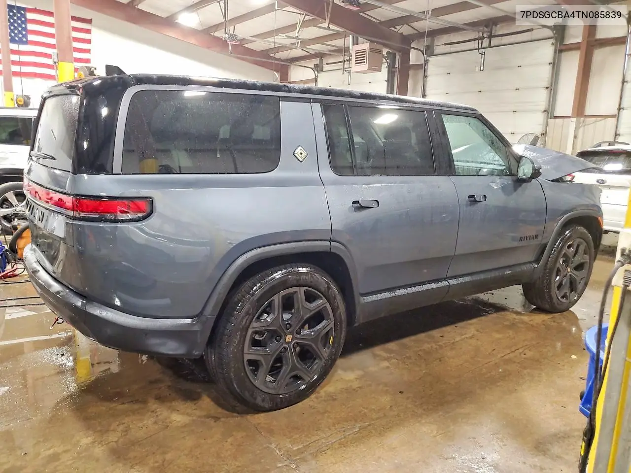 2026 RIVIAN R1S VIN 7PDSGCBA4TN085839 — фото 3
