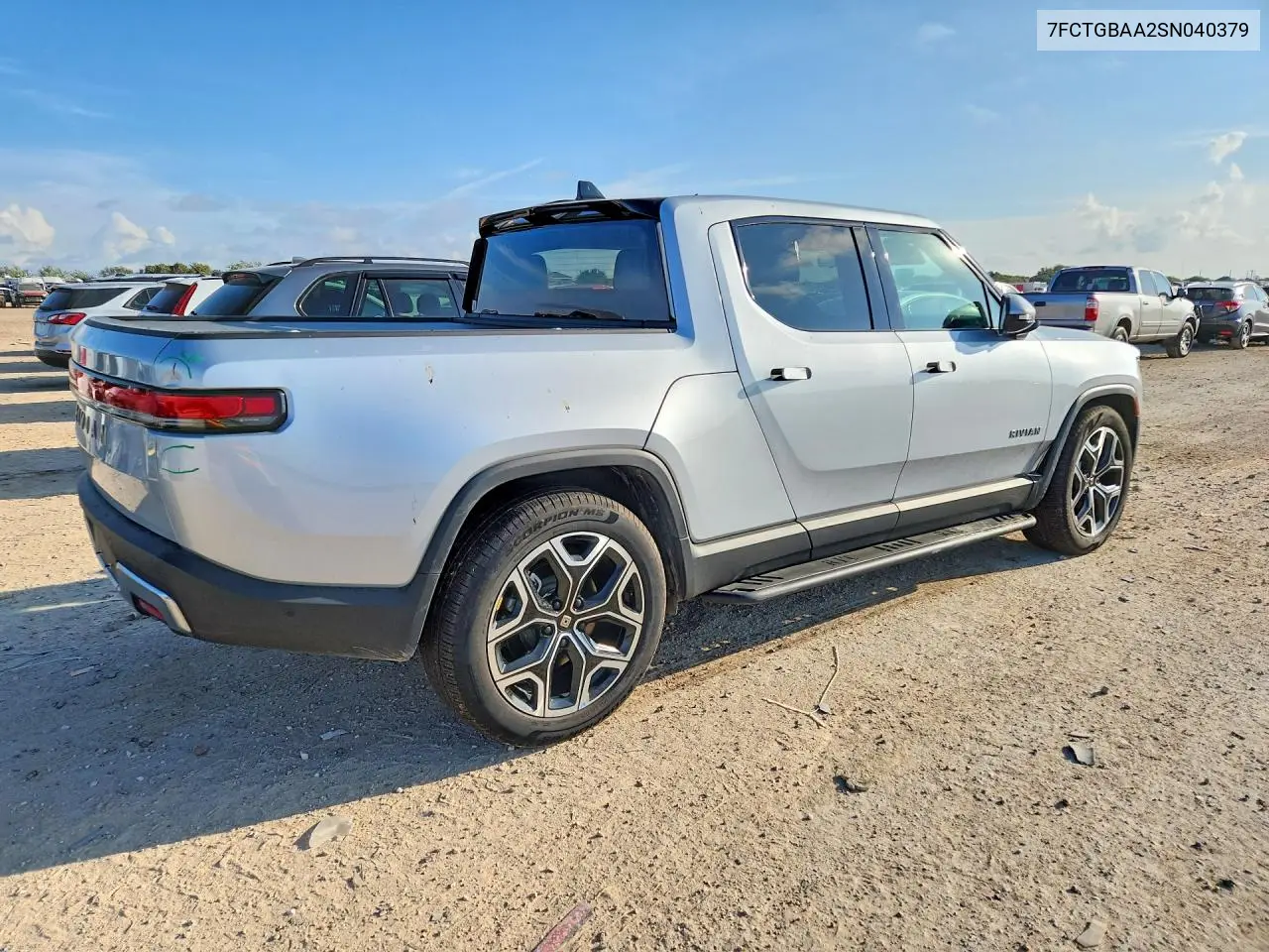 2025 RIVIAN R1T VIN 7FCTGBAA2SN040379 — фото 3