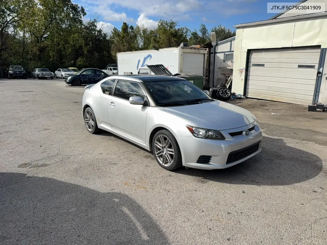SCION TC 2012, VIN JTKJF5C79C3041909