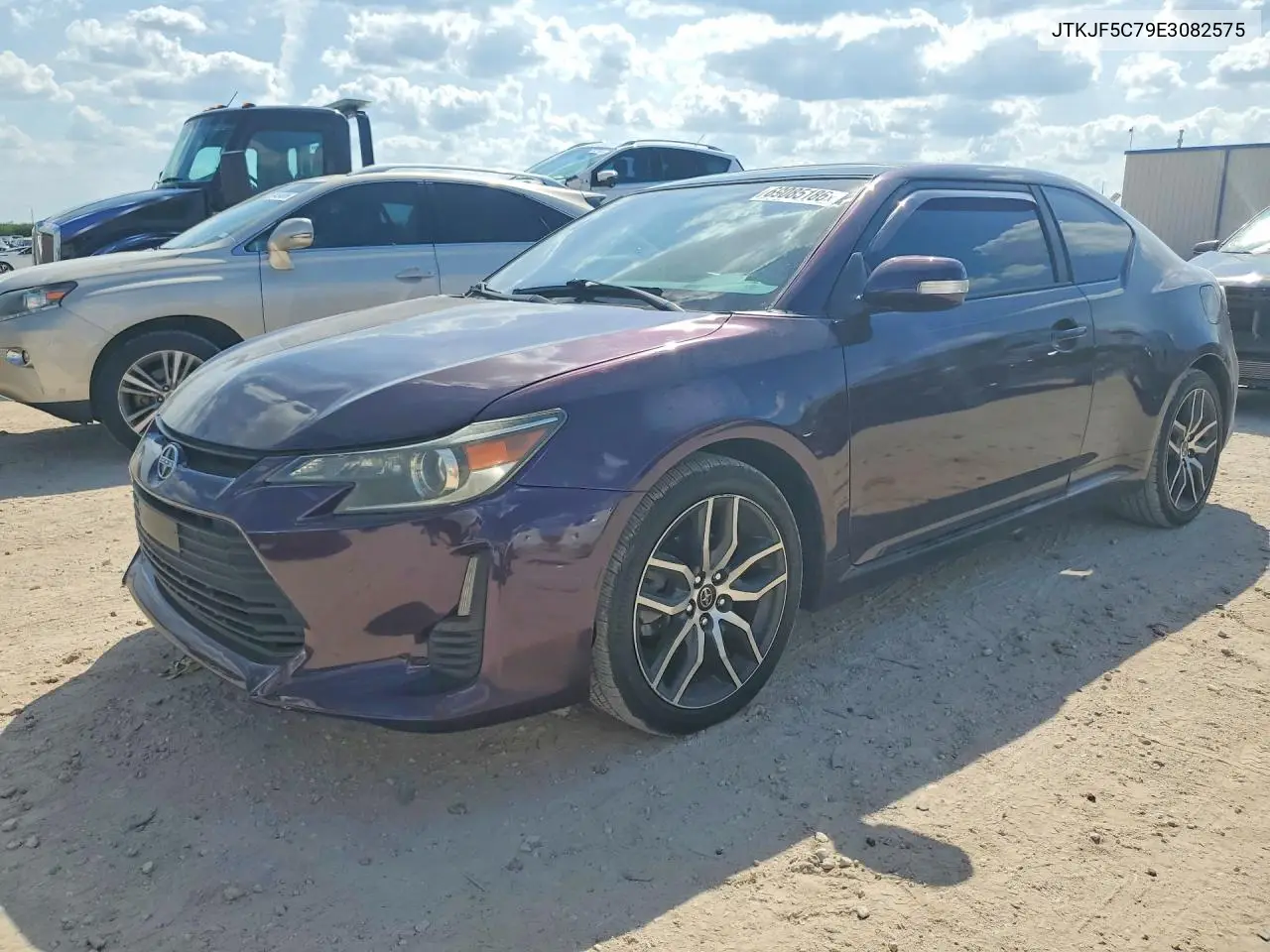 SCION TC 2014, VIN JTKJF5C79E3082575