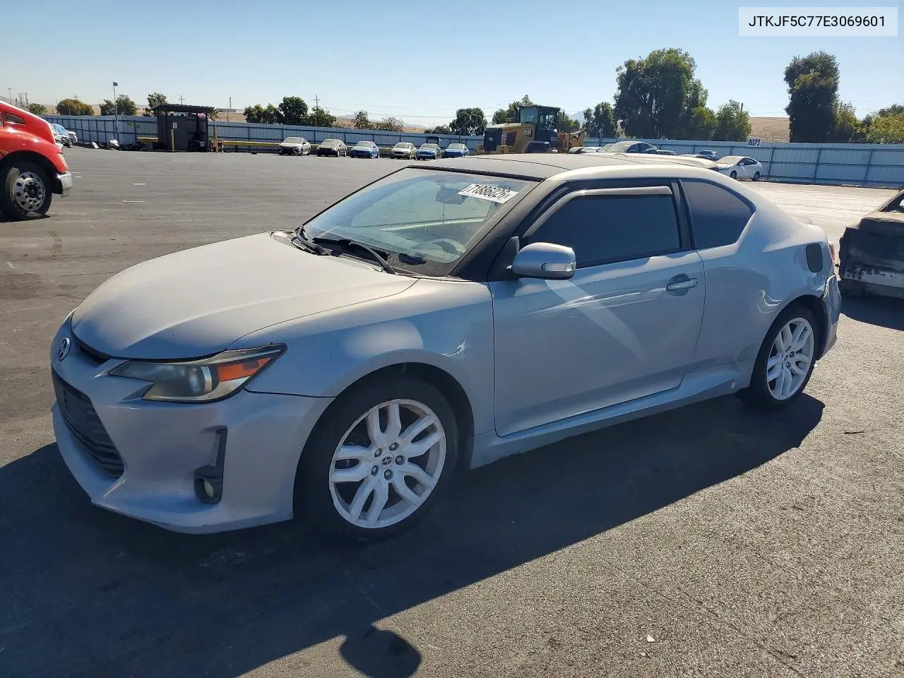 SCION TC 2014, VIN JTKJF5C77E3069601