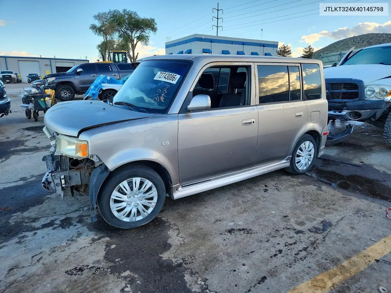 SCION XB 2004, VIN JTLKT324X40145798