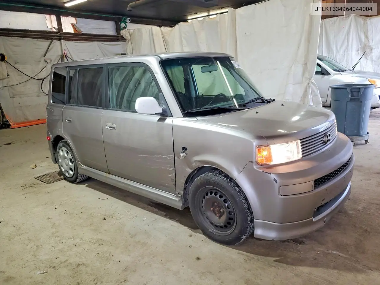 2006 SCION XB VIN JTLKT334964044004 — фото 4