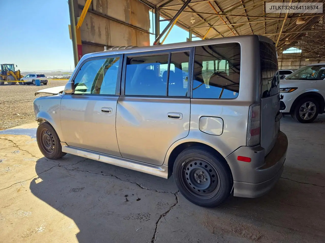 2006 SCION XB VIN JTLKT324264118574 — фото 2