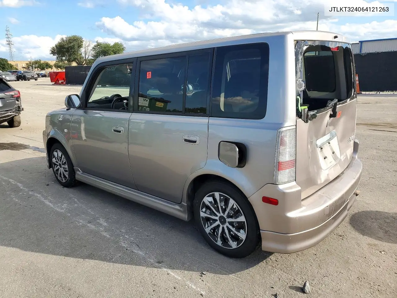 2006 SCION XB VIN JTLKT324064121263 — фото 2
