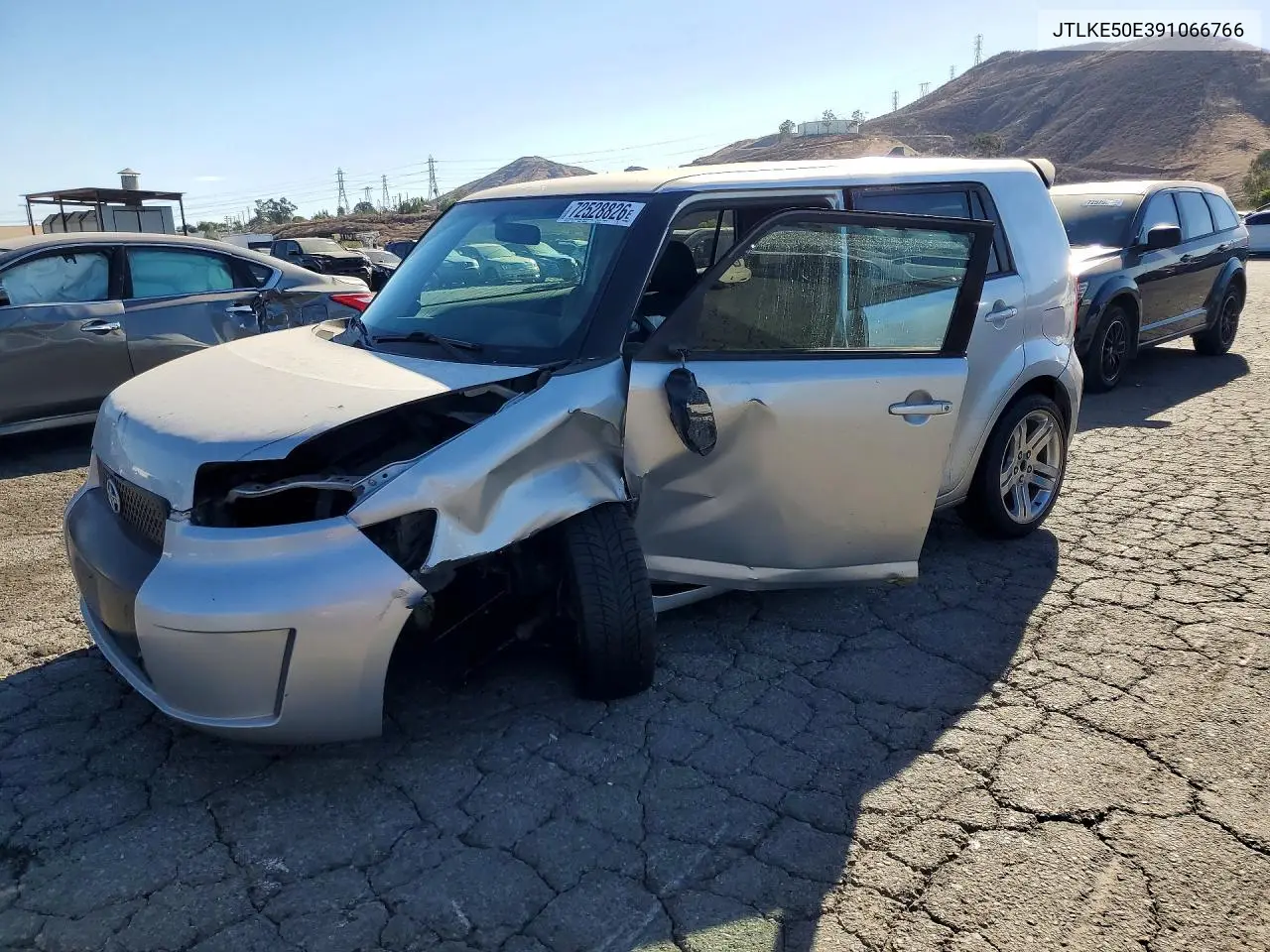 SCION XB 2009, VIN JTLKE50E391066766