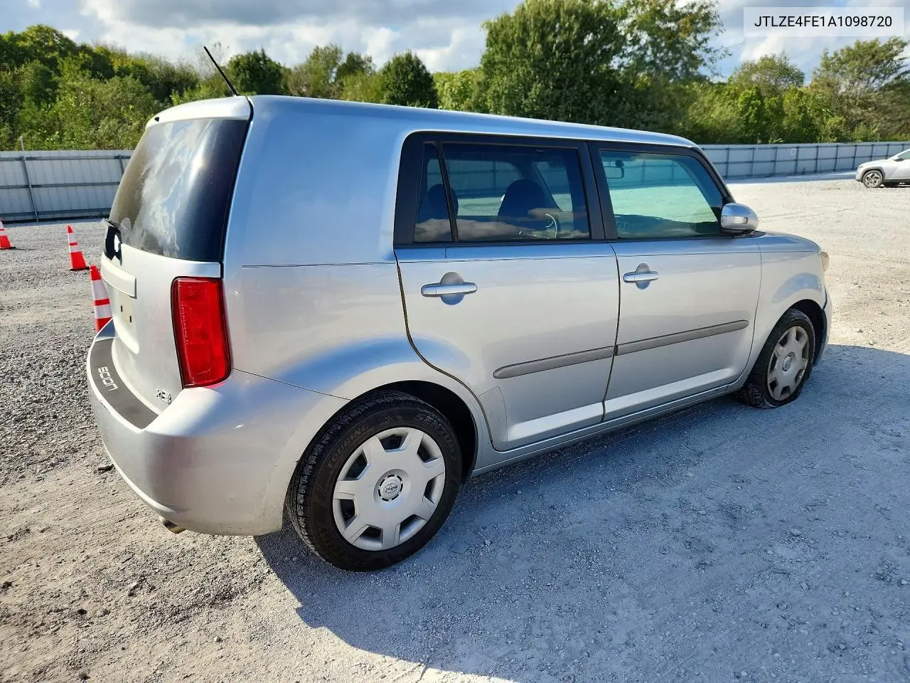 2010 SCION XB VIN JTLZE4FE1A1098720 — фото 3