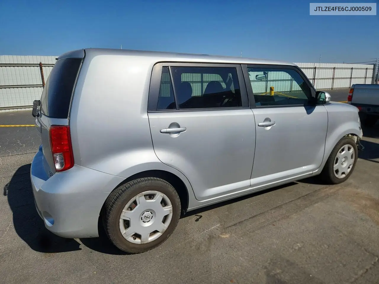 2012 SCION XB VIN JTLZE4FE6CJ000509 — фото 3