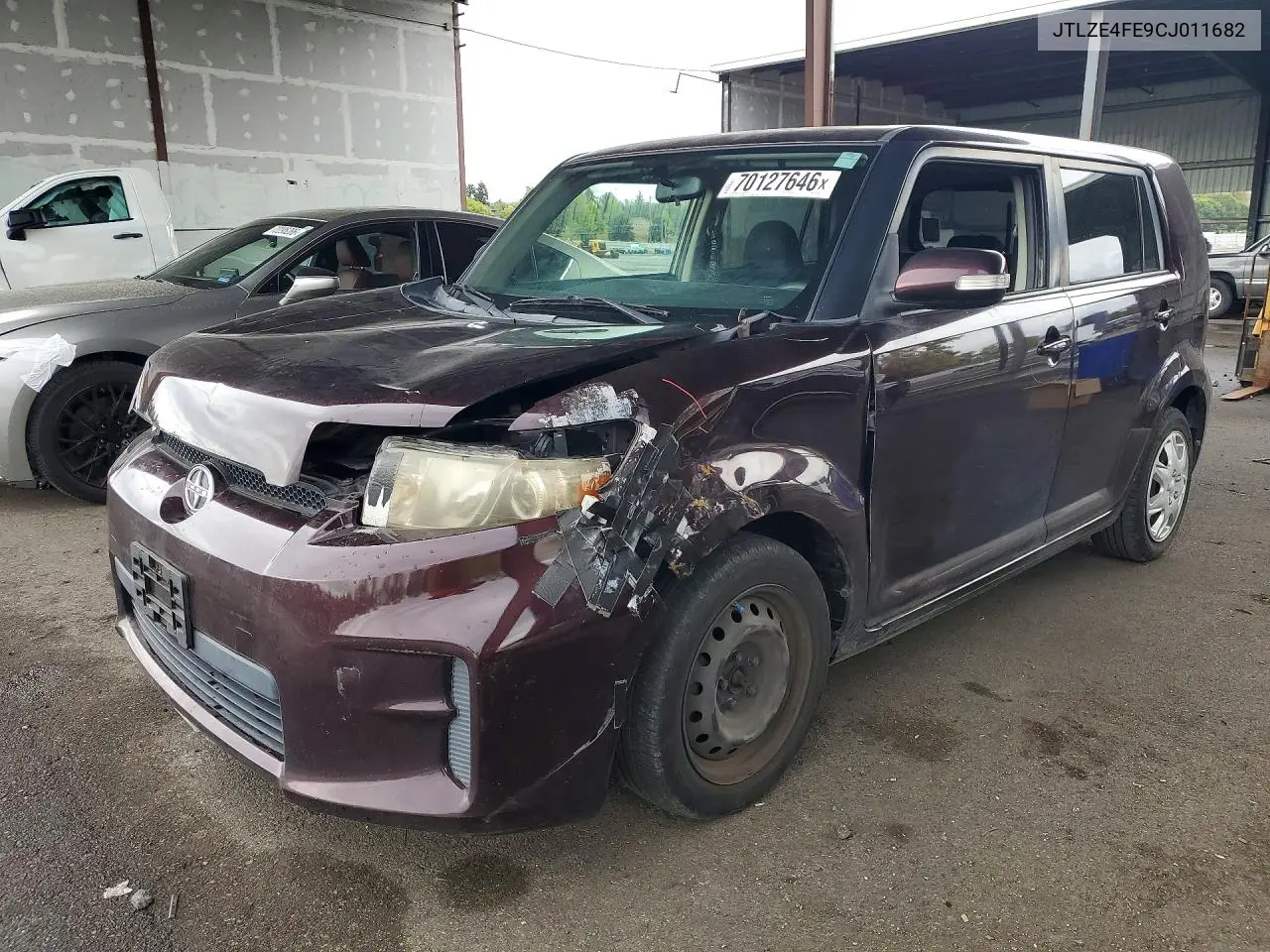 SCION XB 2012, VIN JTLZE4FE9CJ011682