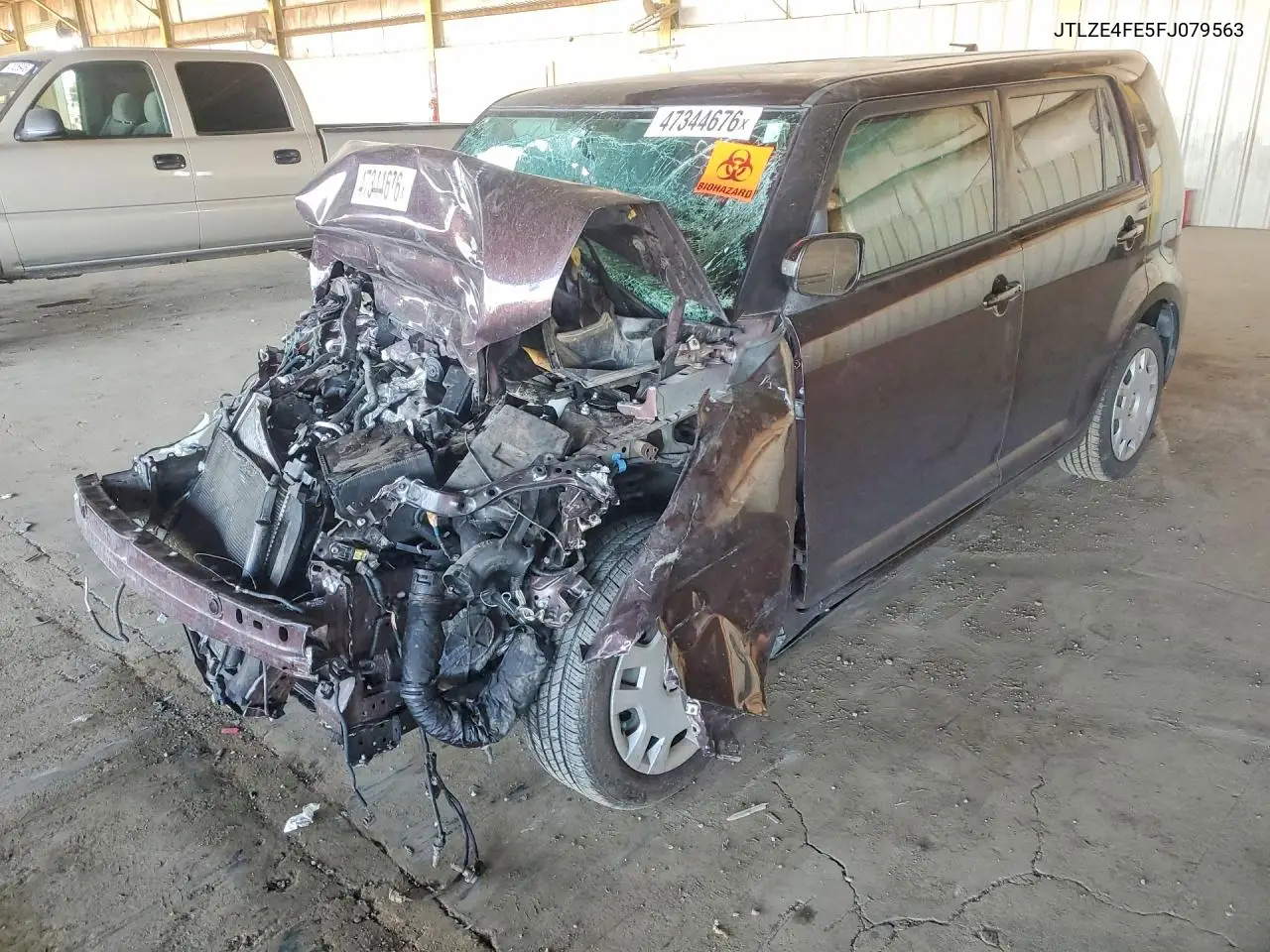 SCION XB 2015, VIN JTLZE4FE5FJ079563