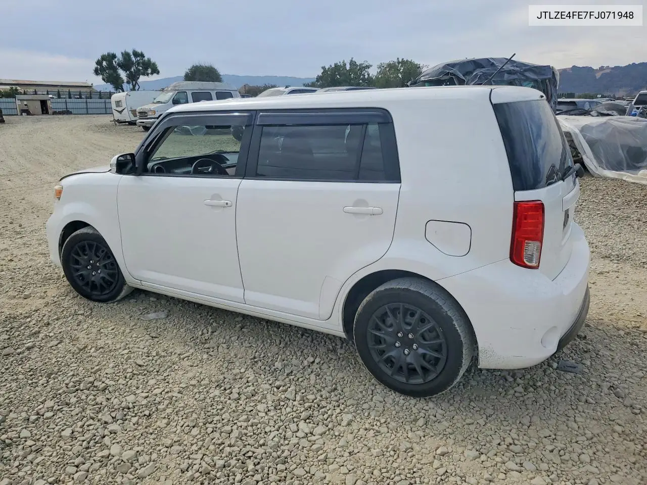 2015 SCION XB VIN JTLZE4FE7FJ071948 — фото 4