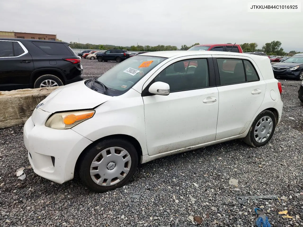 SCION XD 2012, VIN JTKKU4B44C1016925