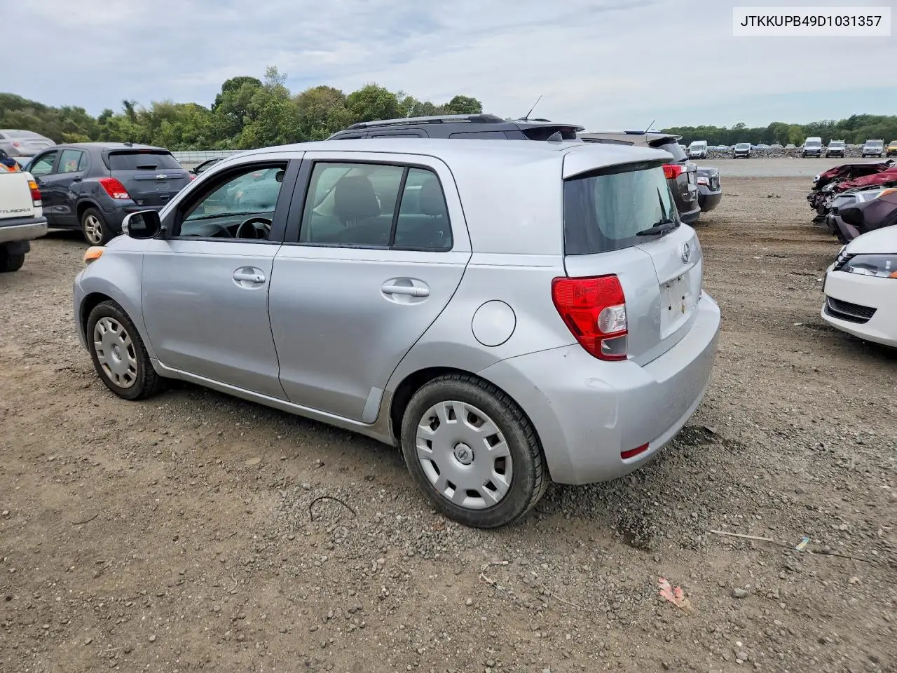 2013 SCION XD VIN JTKKUPB49D1031357 — фото 2