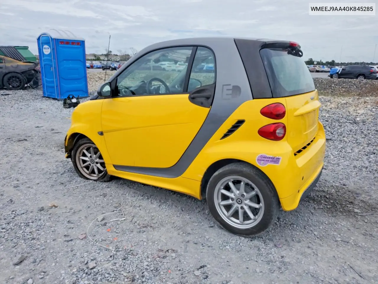 2016 SMART FORTWO VIN WMEEJ9AA4GK845285 — фото 2