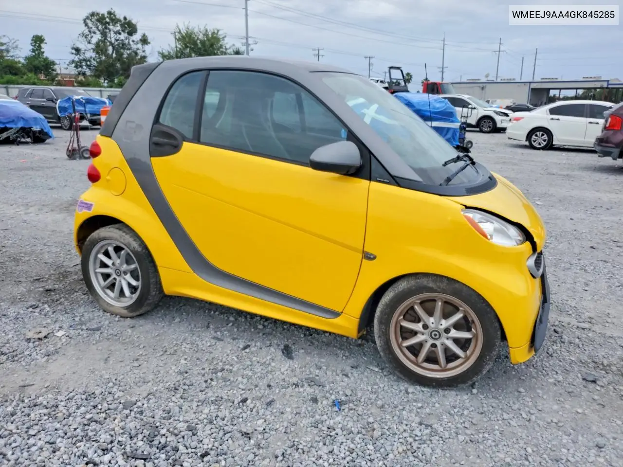 2016 SMART FORTWO VIN WMEEJ9AA4GK845285 — фото 4